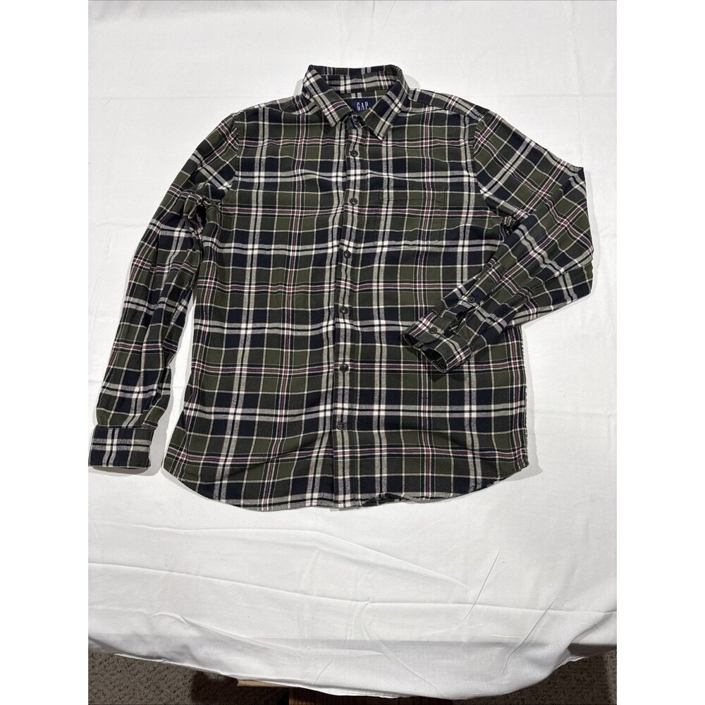 GAP Men’s Standard Fit Flannel Shirt Medium Green Plaid Long Sleeve Button Up